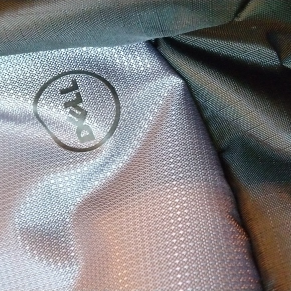 NWT Dell Tek Backpack 15.6" /40 cm Black Many Pockets & Padded Laptop Pocket - Picture 7 of 15